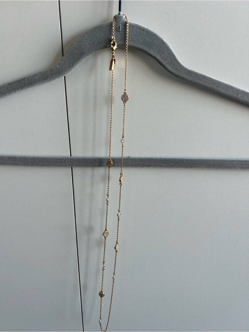 Kate Spade Cluster Gold Crystal Station and Pave 16” Necklace - Picture 3 of 10